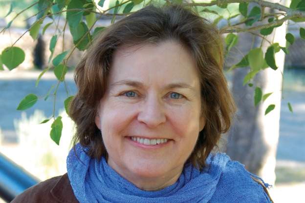 portrait of author Karen Joy Fowler