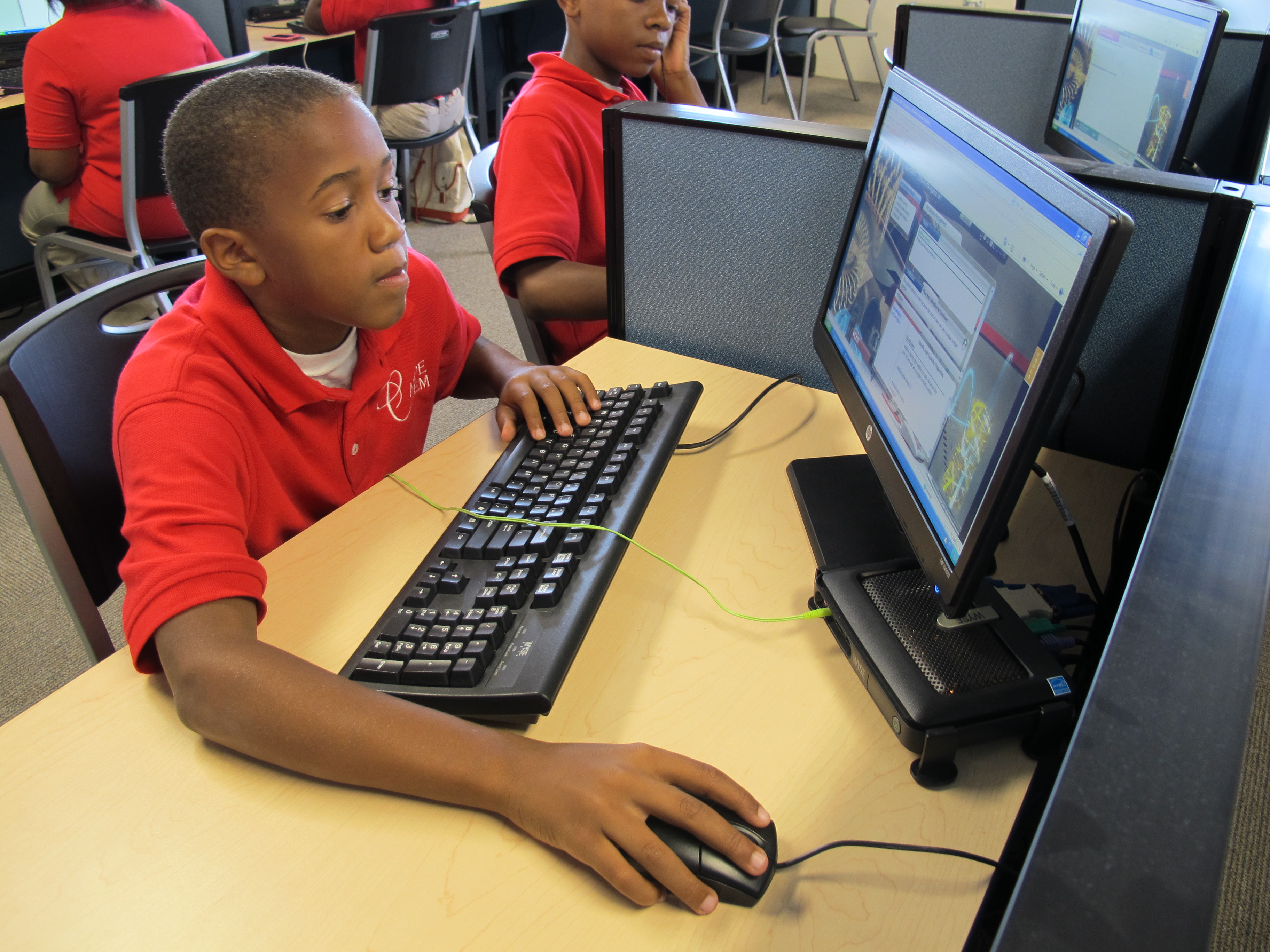 How A Federal Prize May Push More Schools To 'Blend' Computer & Classroom | StateImpact Indiana