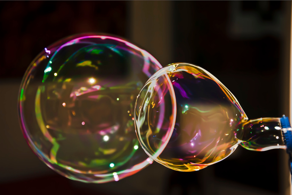 No kidding, a bubble that lasted for 465 days! French scientists