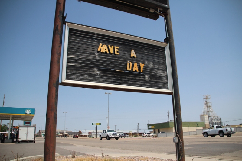 Sign saying "Have a day"