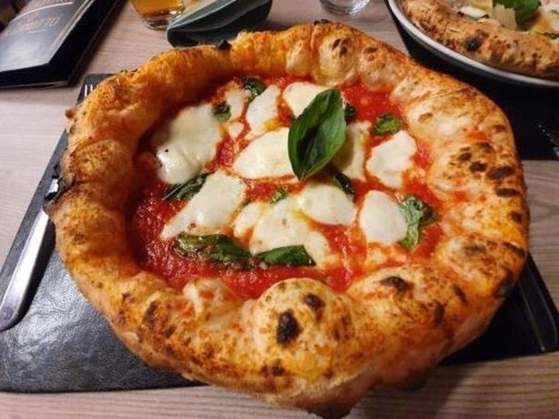 A pizza using a new kind of flour in Naples