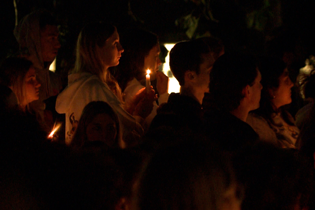 More than a thousand people gathered in support of Israel Monday evening on the IU campus.