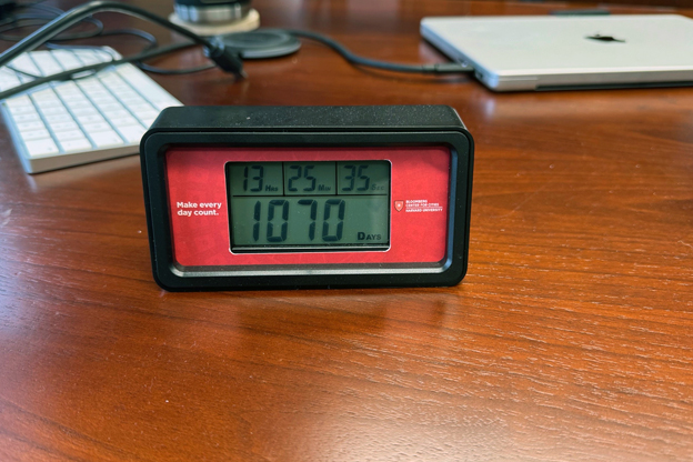 Countdown timer set on mayor Thomson's desk.