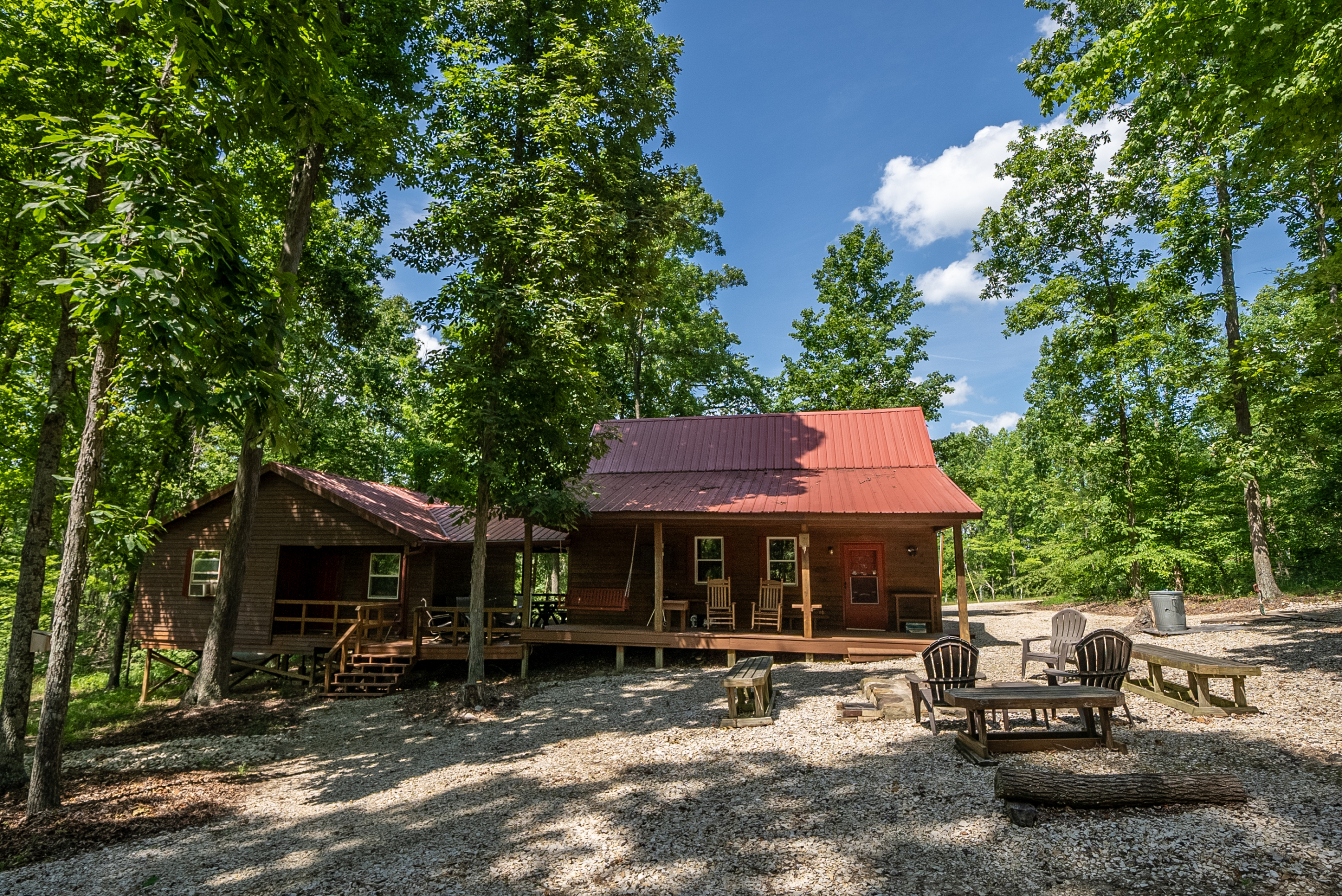 Braun cabin