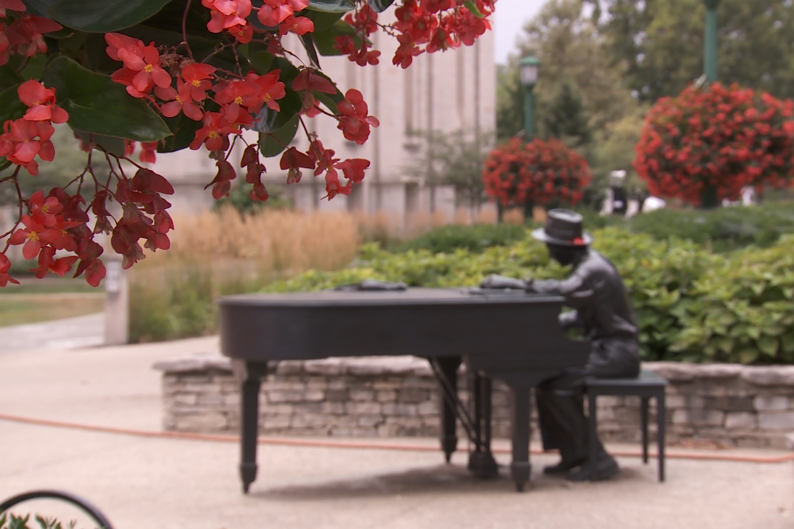 The Hoagy Carmichael statue outside the IU Auditorium, August 2019.