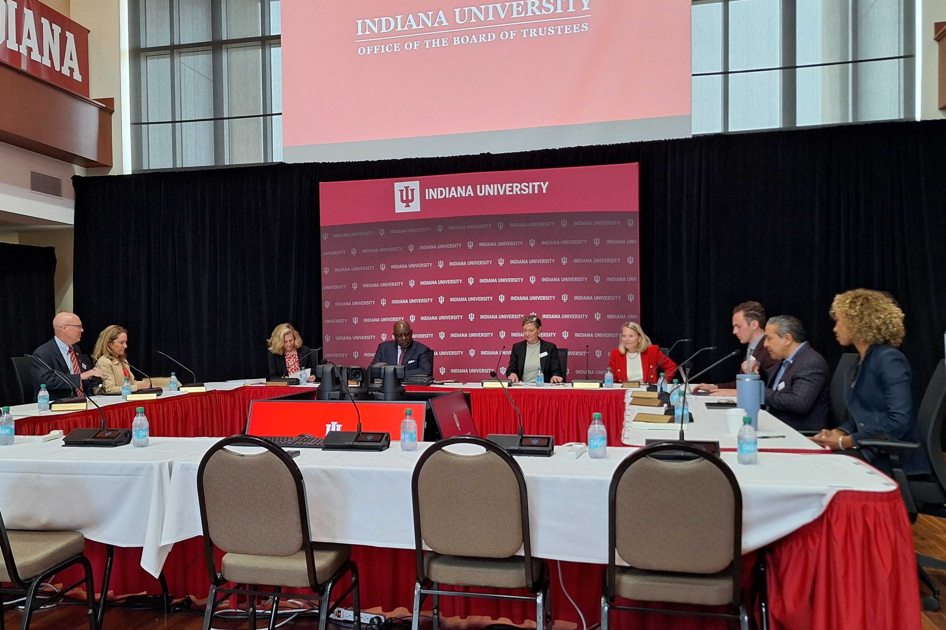 Indiana University Trustees discuss budget, expressive activity, Whitten salary