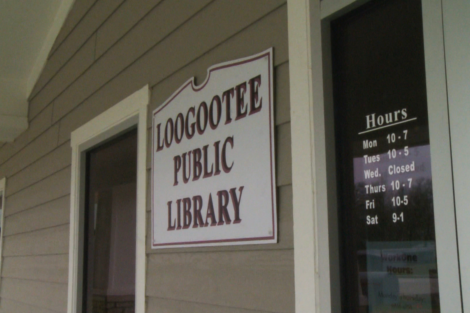 loogootee library