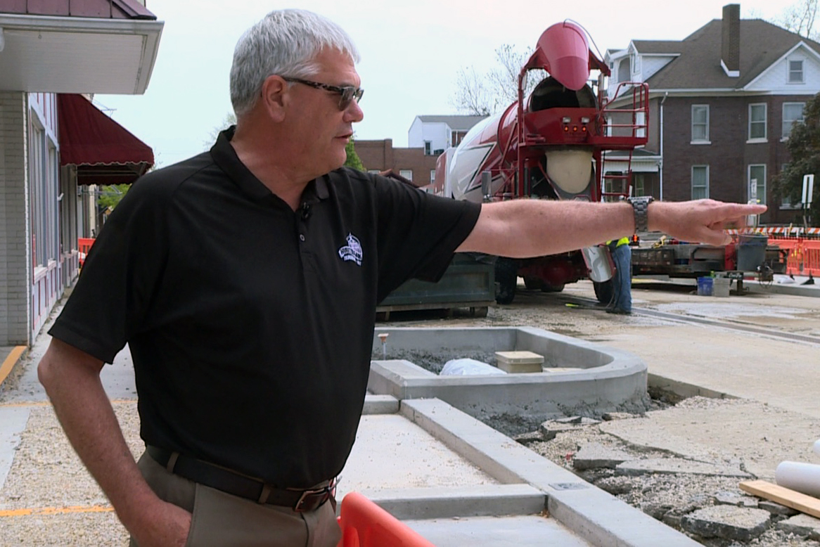 man explaining construction