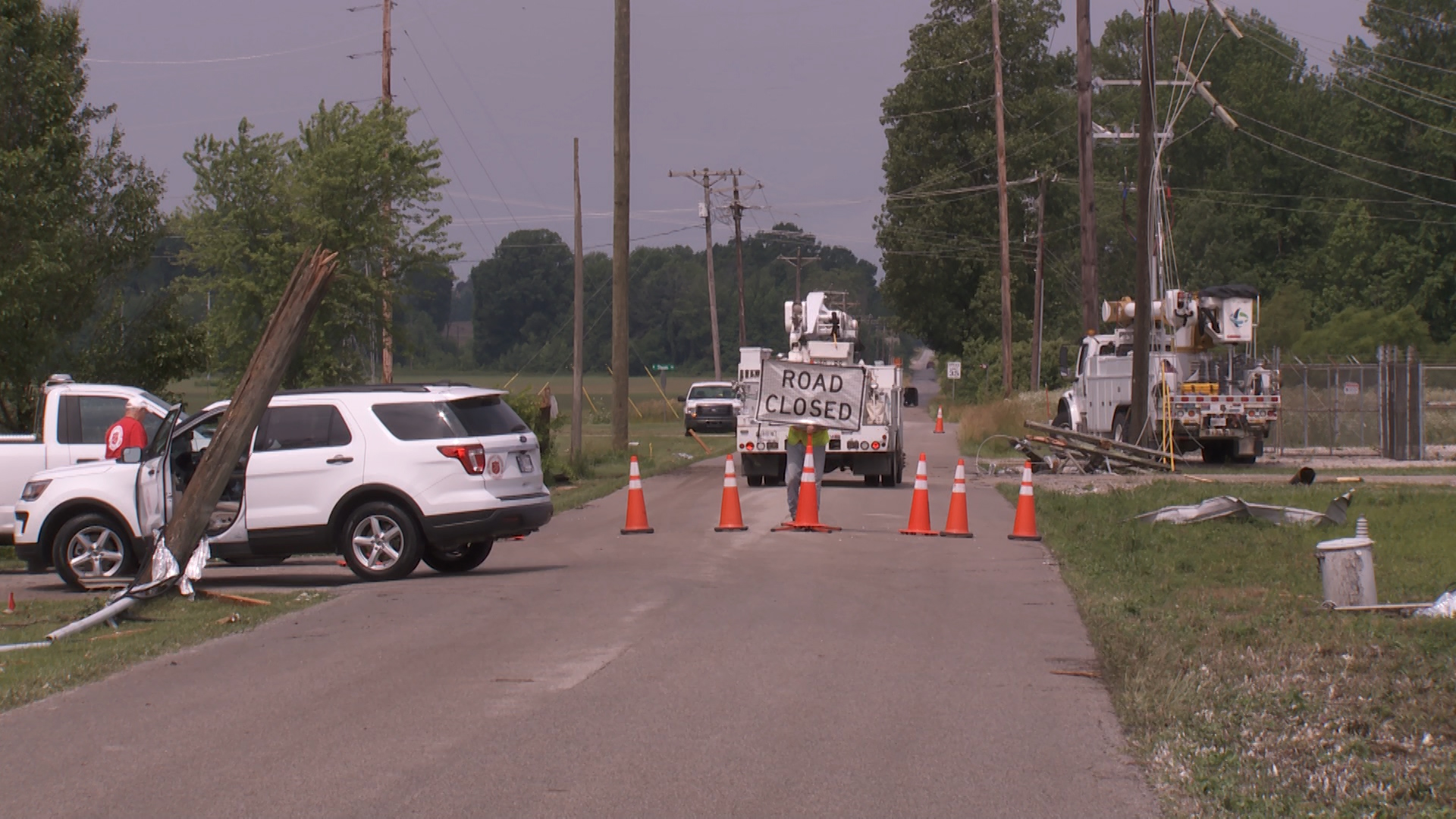 pic-7-06-16-2019-tornado-ellettsville-damage.00_00_00_00.still007.jpg