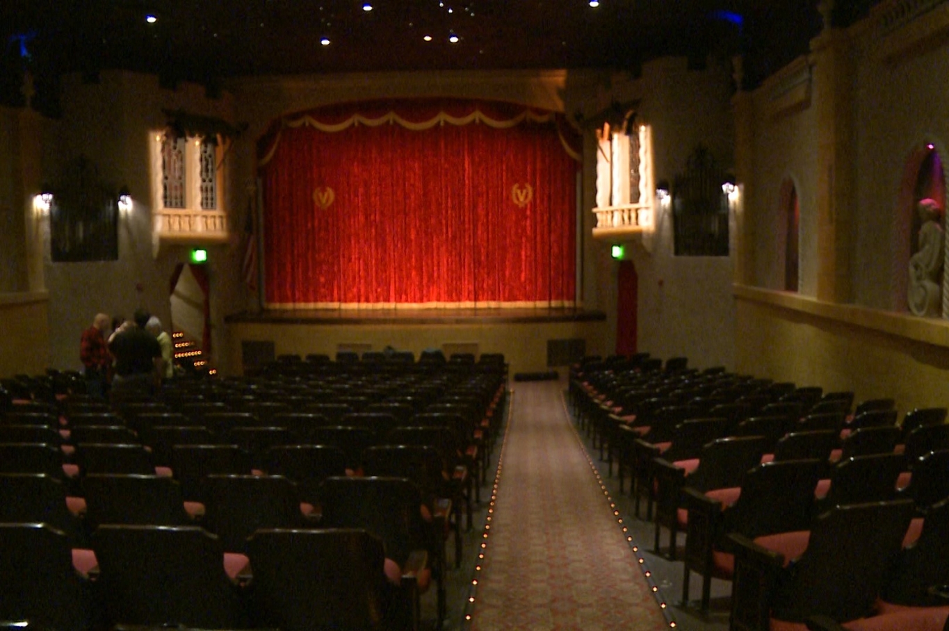 Tivoli Theatre Screen