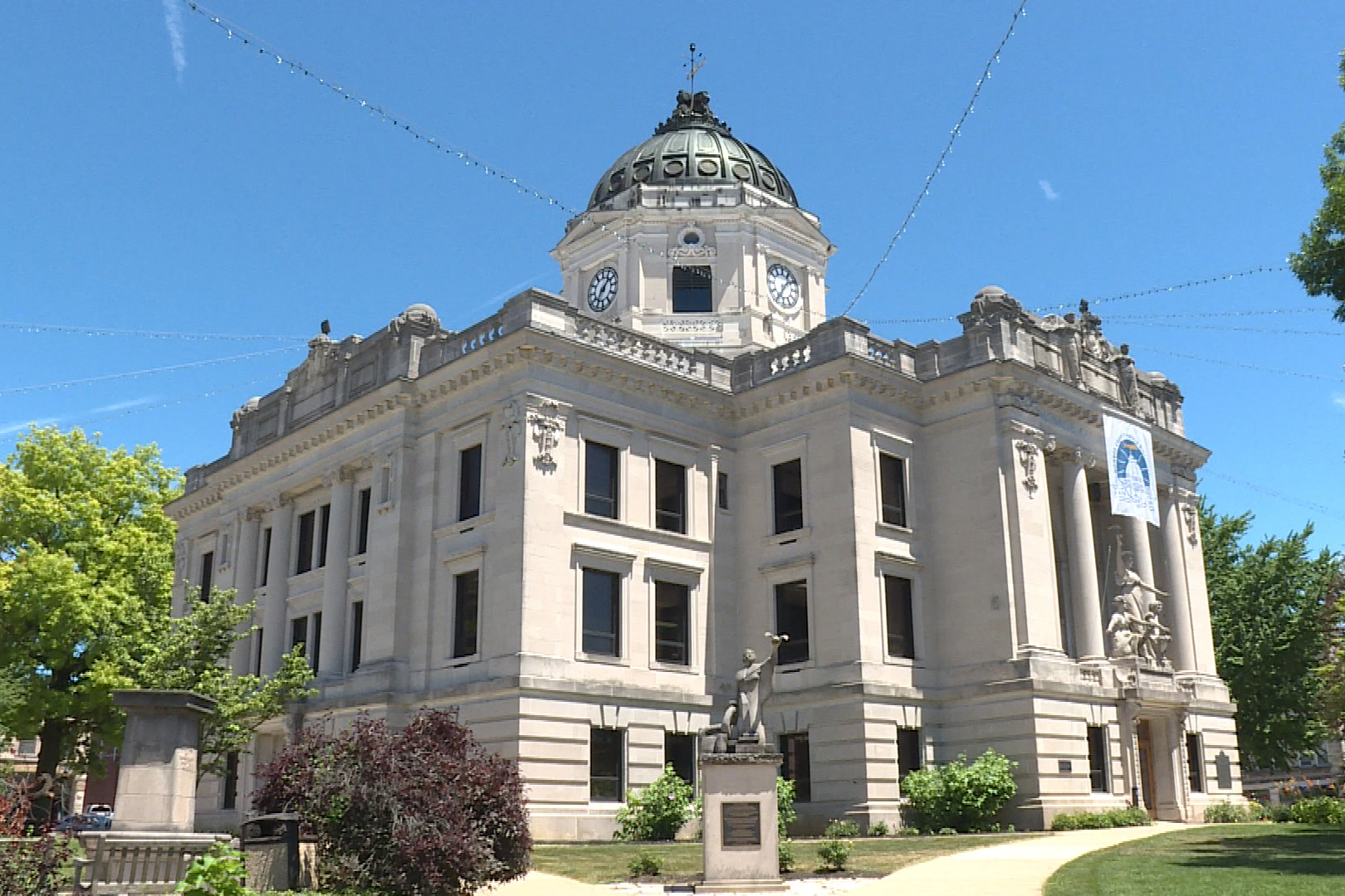 Monroe County courthouse