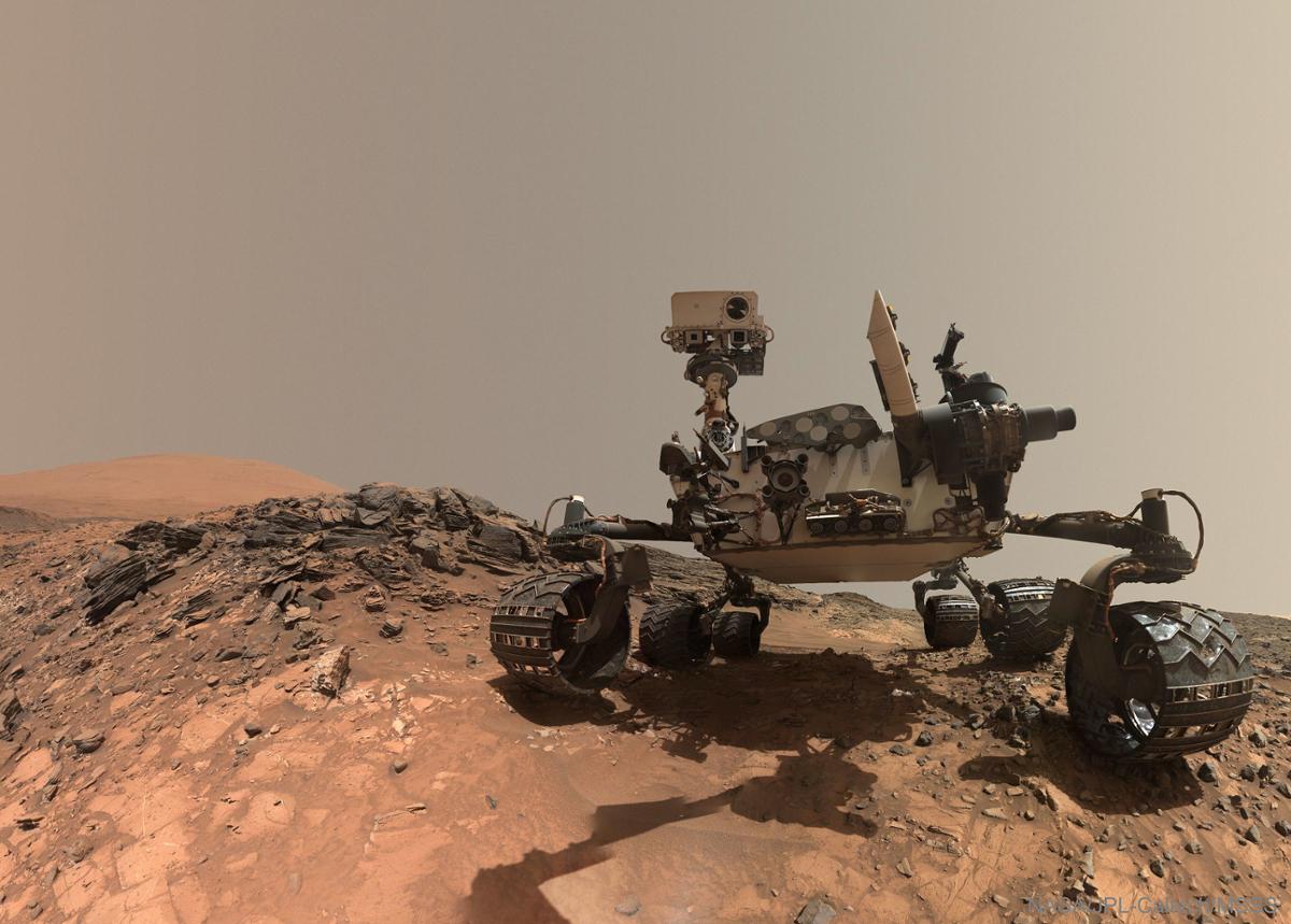 A photo the Curiosity Rover took of itself on the surface of Mars
