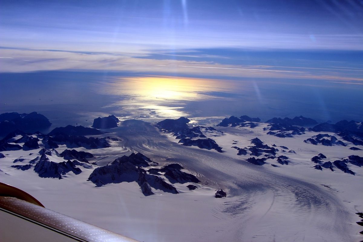 An arial view of Greenland's extensive ice sheet