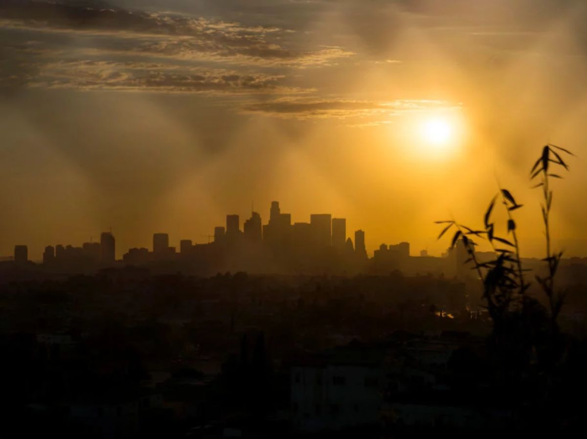 A city during a heat wave