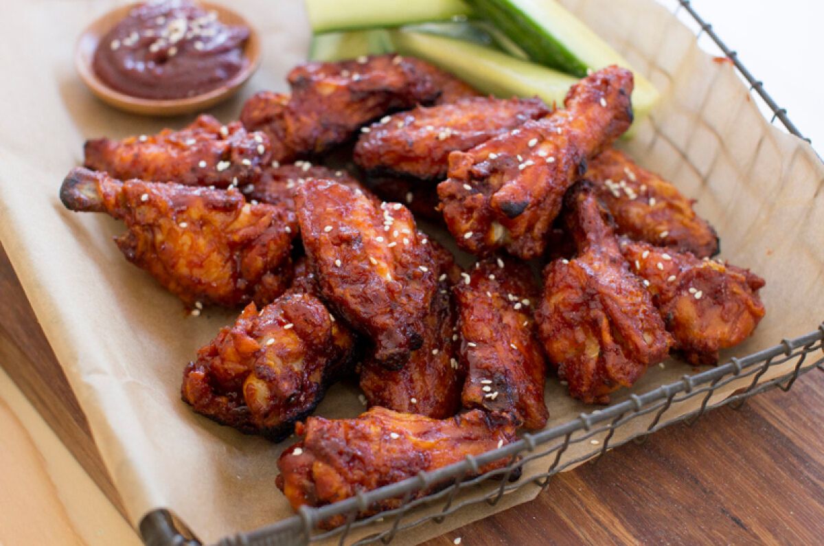Chicken Wings with a side of celery