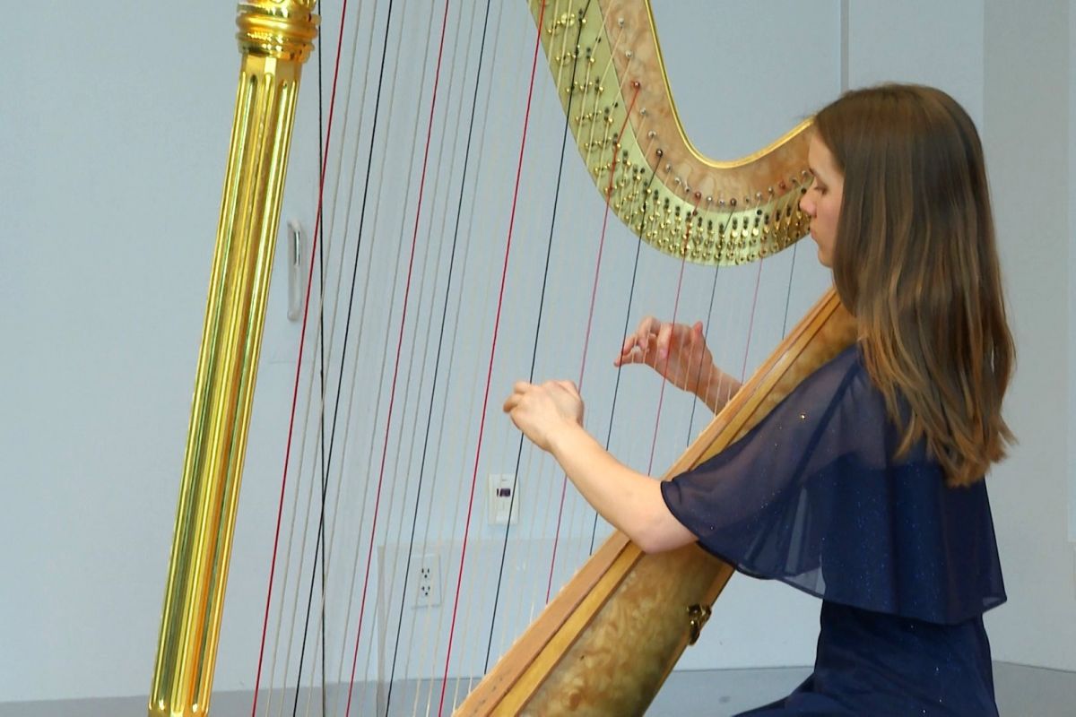 Julianne McCollough is a sophomore at the Jacobs School of Music and is the program coordinator for the USA International Harp Competition.