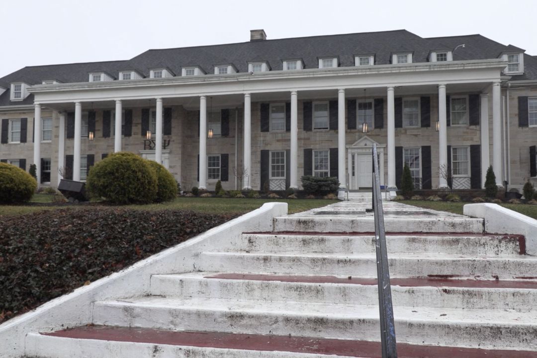 Photo of Beta Sigma Psi fraternity house at Indiana University