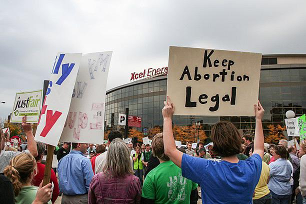 640px-keep_abortion_legal_-_protest_against_focus_on_the_familys_stand_for_the_family_event_15188351973.jpg