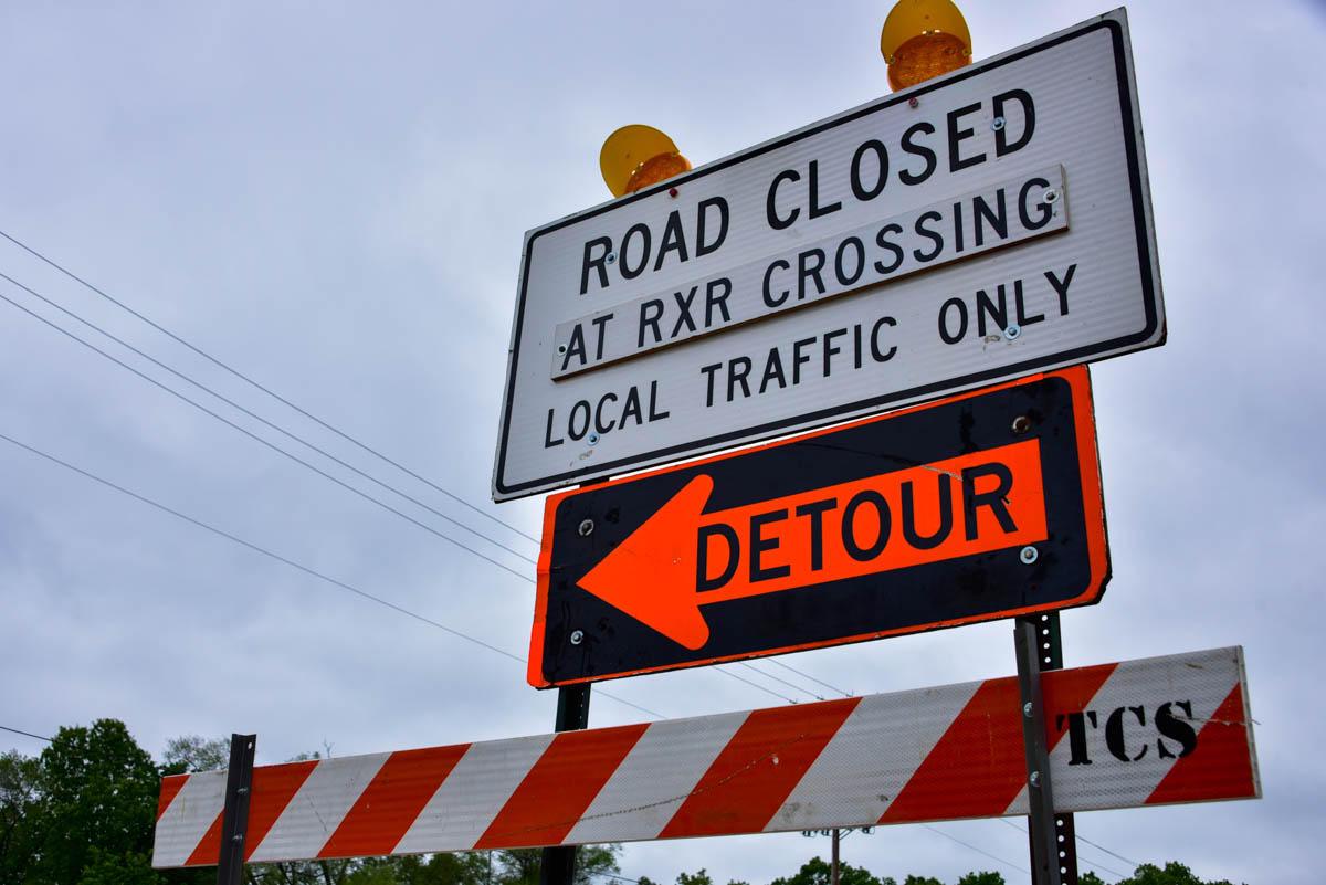 A detour warning sign for roadwork near Elkhart, Indiana.