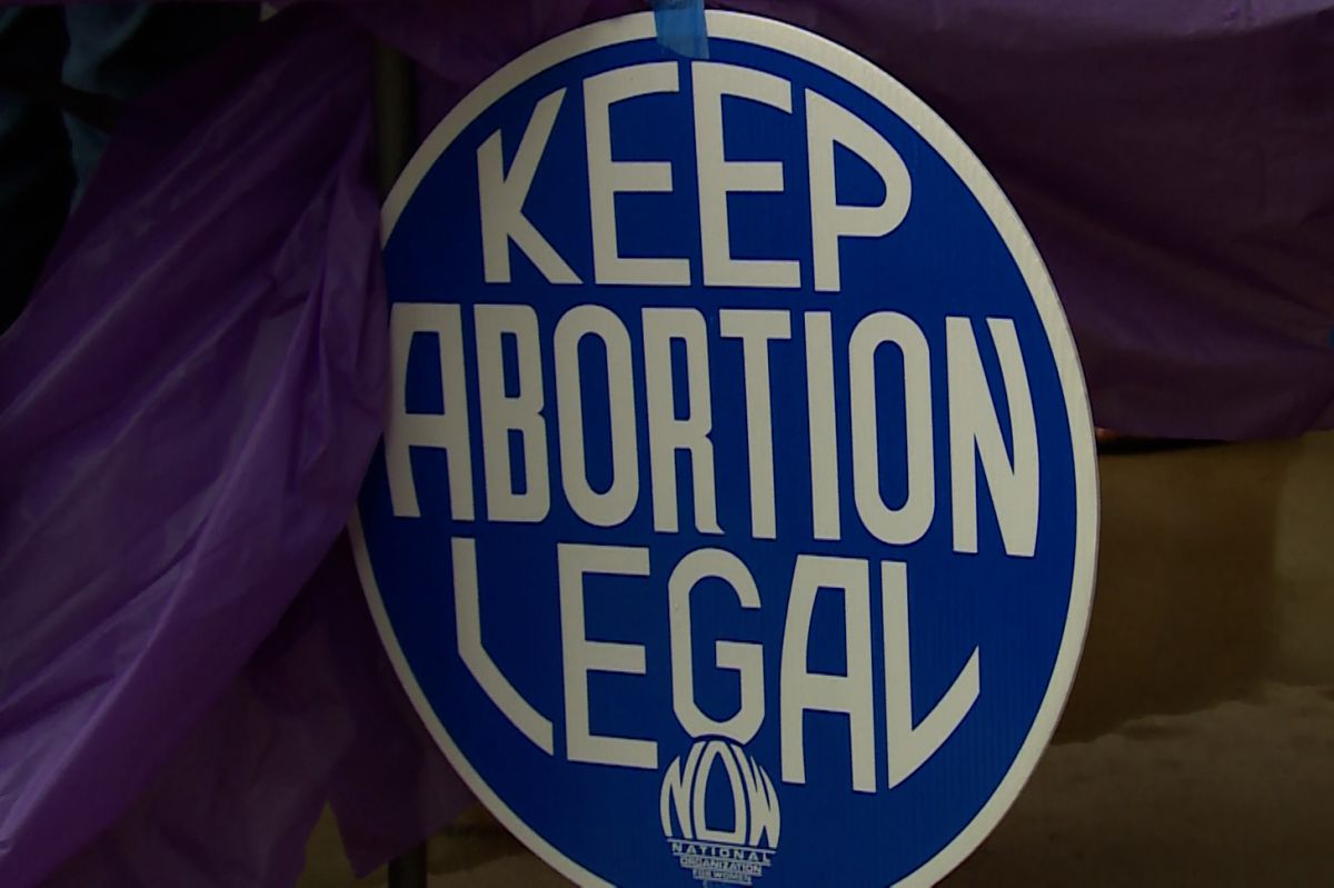 A sticker saying 'Keep Abortion Legal'