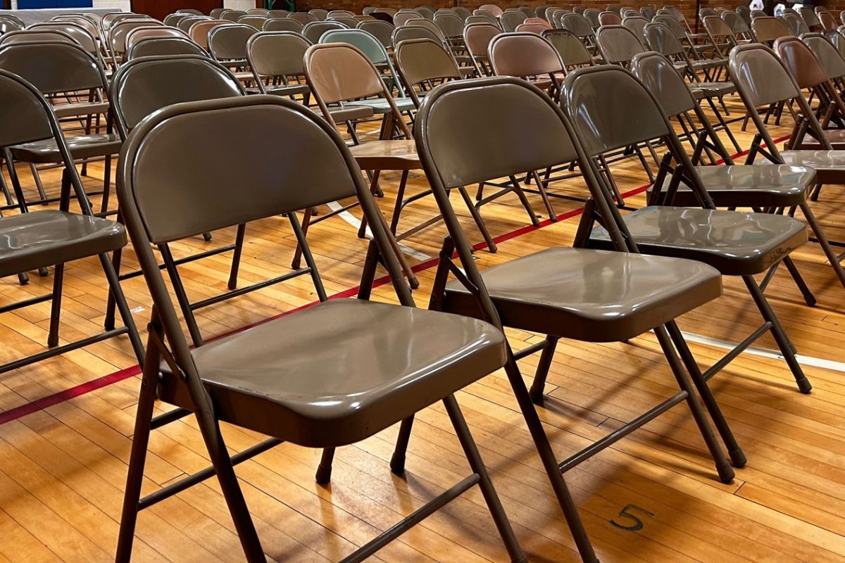 empty school chairs