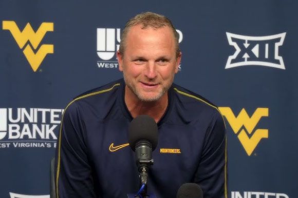 Darian DeVries went 19-13 in his one season as West Virginia's head coach.