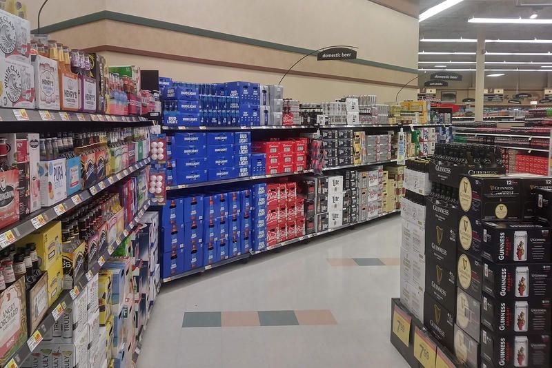 grocery_store_beer2-lc.jpg