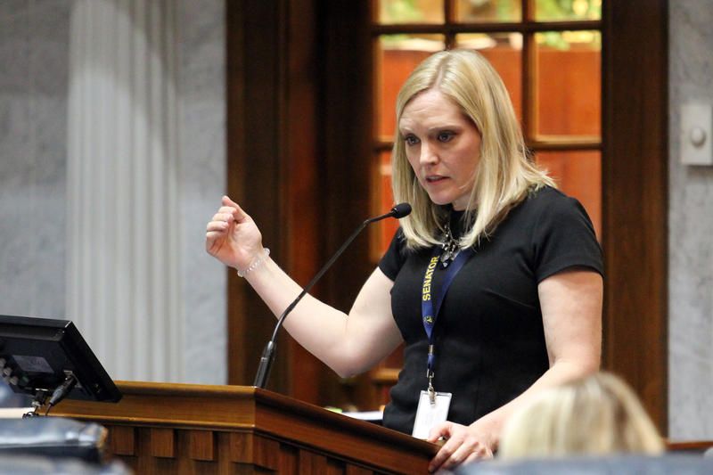 Senator Erin Houchin speaks on senate floor