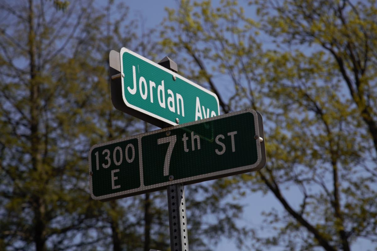 The street sign at Jordan Avenue and 7th Street.
