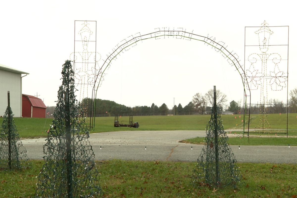 fairground light display