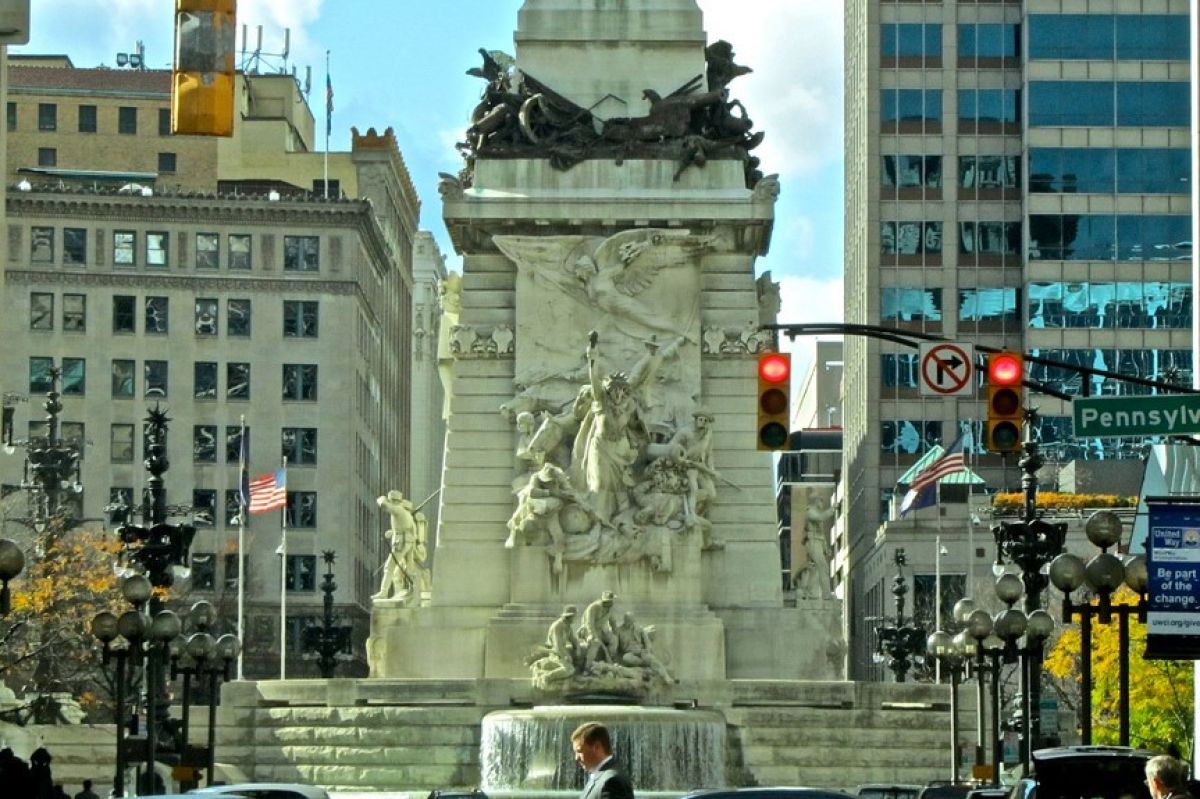 monument-circle.jpg