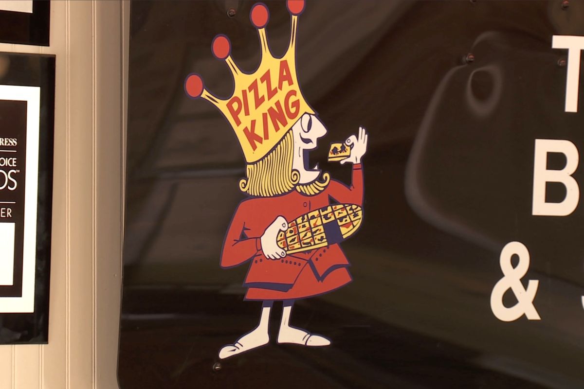 Pizza King sign