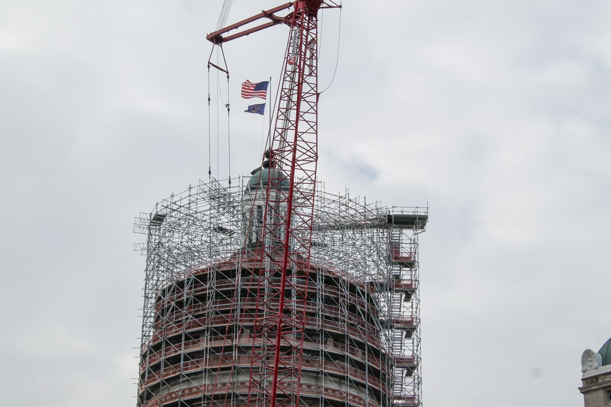 Indiana Statehouse with scaffolding.