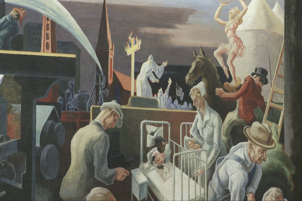 One of two Benton murals in Woodburn 100, before it was covered.