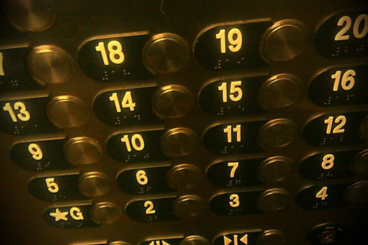 elevator buttons in a row