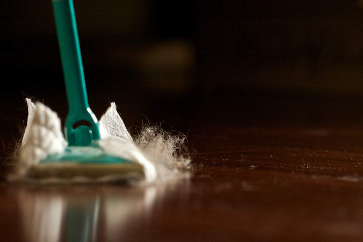 Using a dust mop to dust