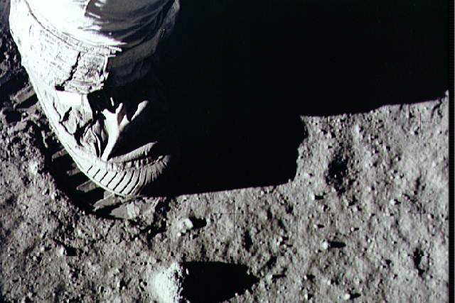 footprint on the moon's surface