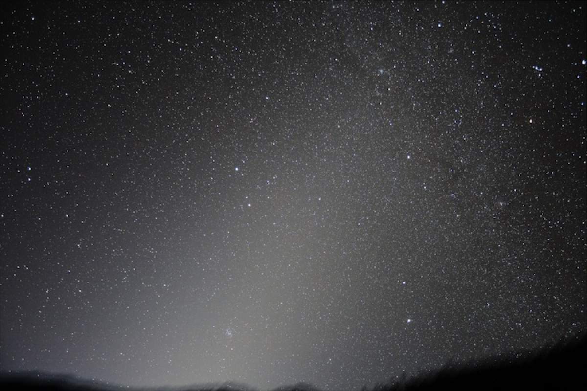 Image of night sky with visible zodiacal light