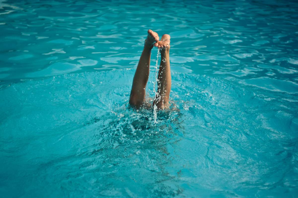 swimming pool handstand