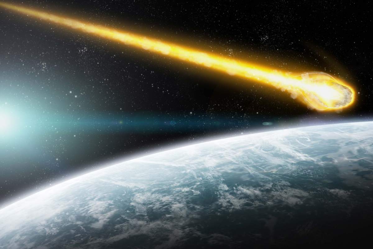 asteroid flying close to Earth