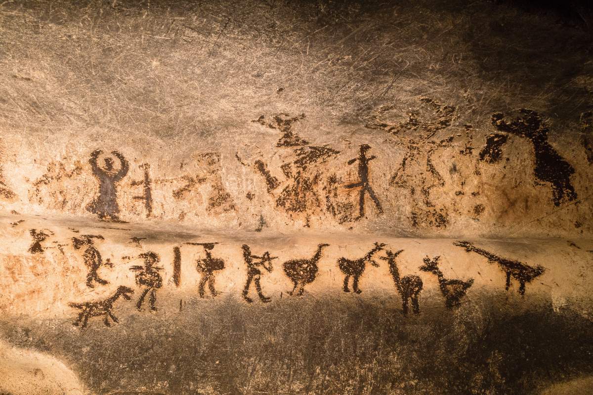 Beautiful cave paintings dating from the late Neolithic, Epipaleolithic and early Bronze Age. The Magura cave in Bulgaria.
