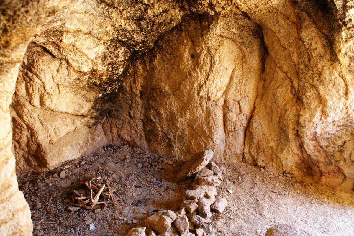 cave dwelling in Mammoth Lakes, CA