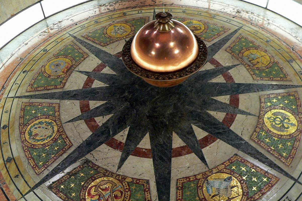 An ornate Foucault Pendulum at the Forest Lawn Mausoleum
