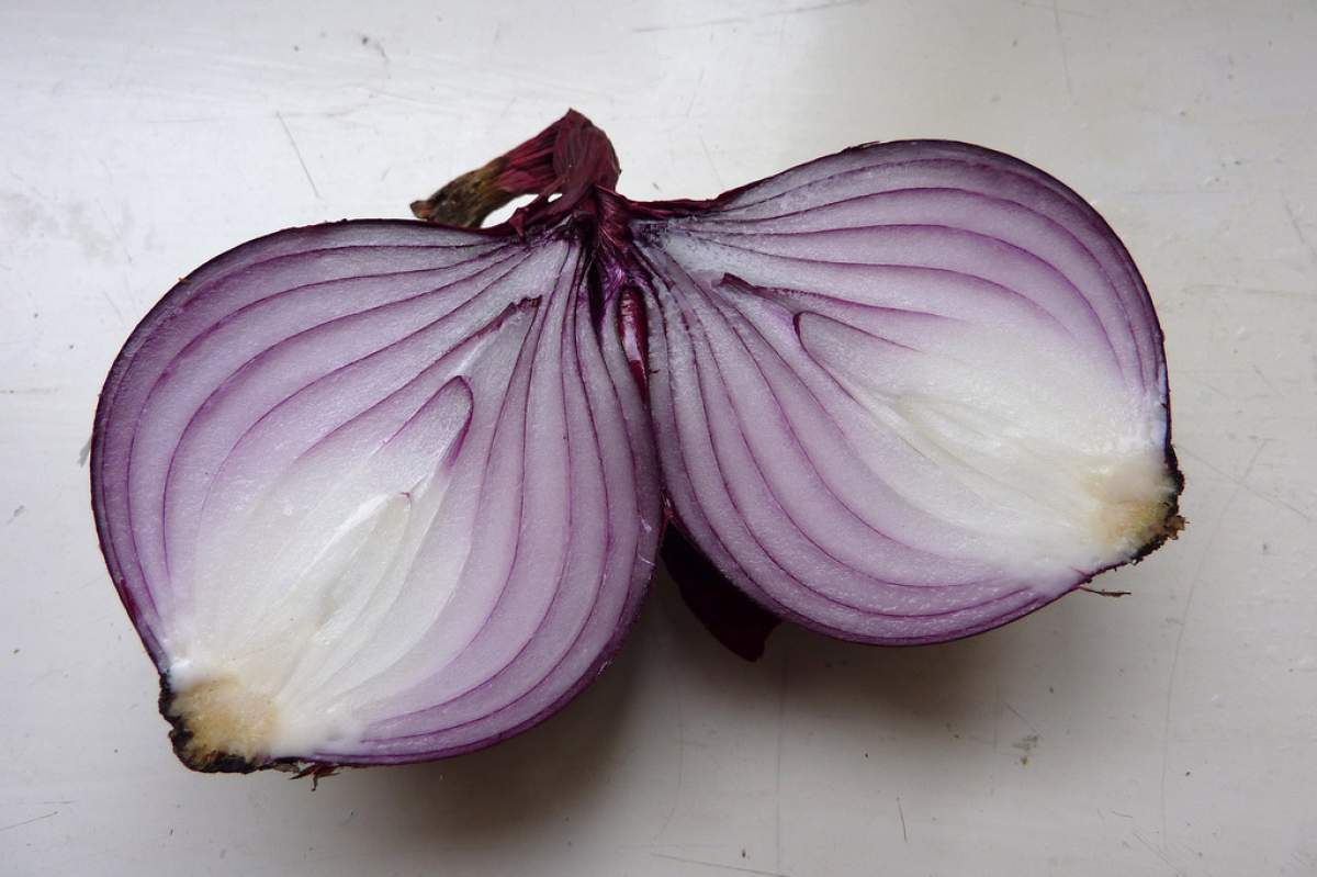 a red onion cut in half