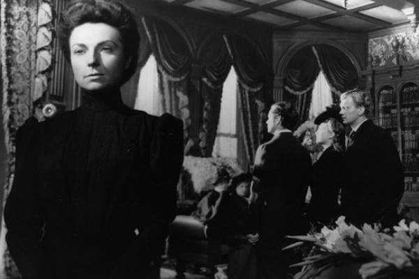 Agnes Moorehead in Magnificent Ambersons
