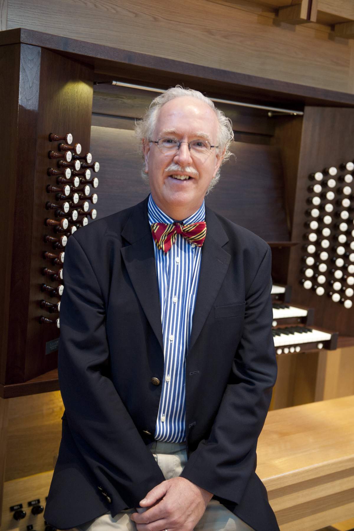 Colin Andrews at organ
