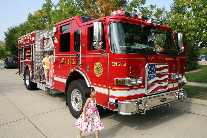 800px-west_lafayette_fire_department_engine.png