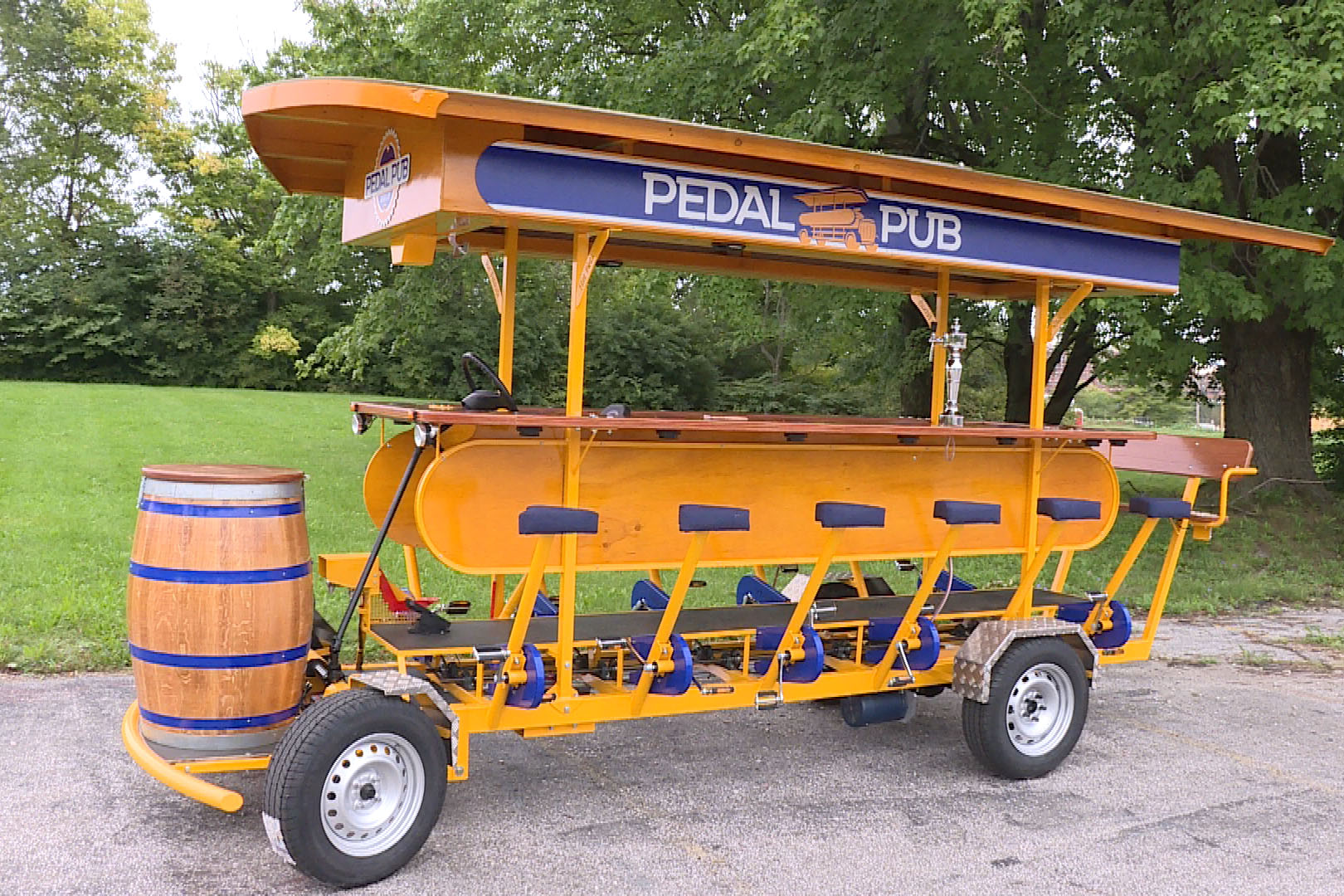pedal pub bike