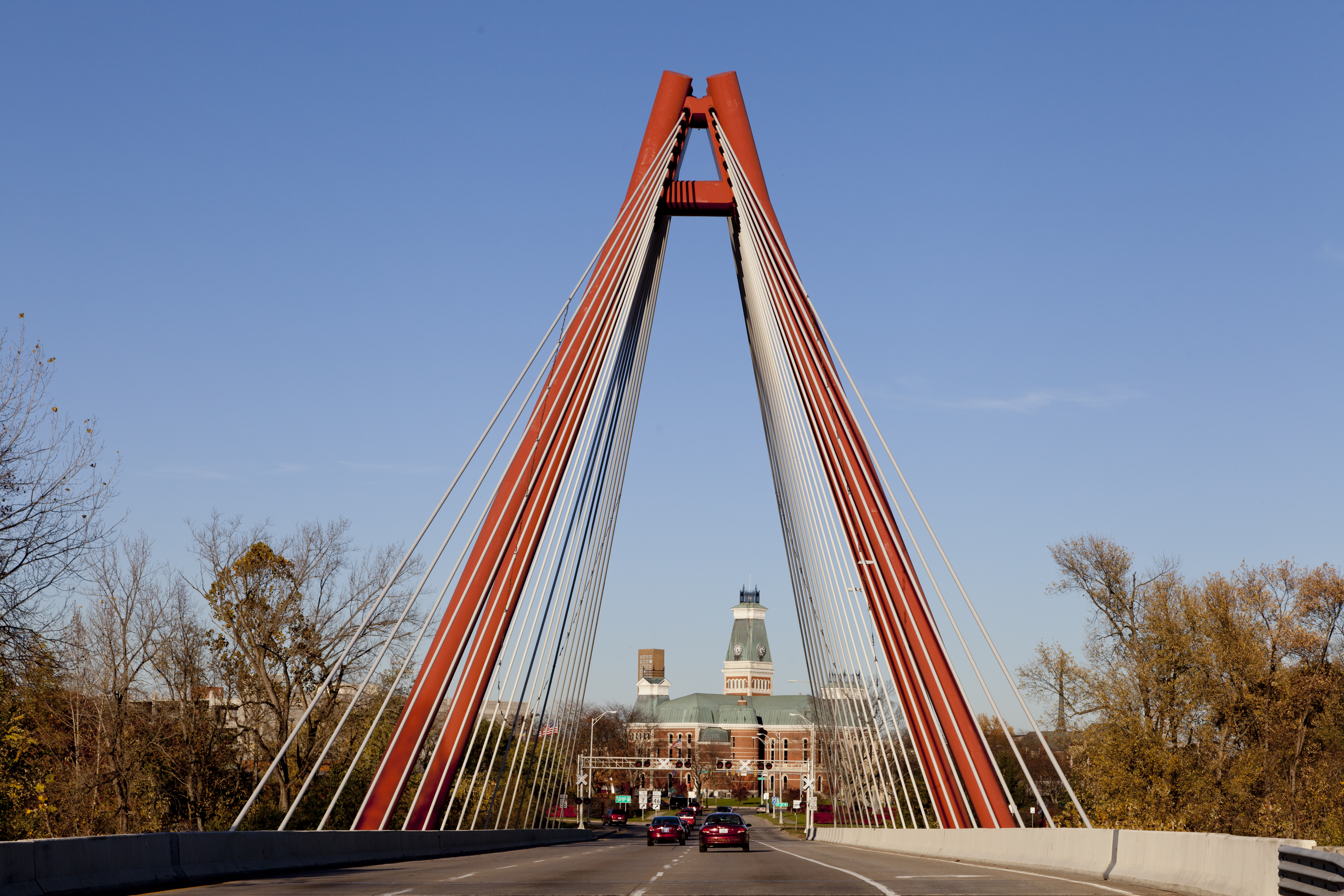 Robert_N._Stewart_Bridge,_Columbus,_Indiana_LCCN2013650712.jpg