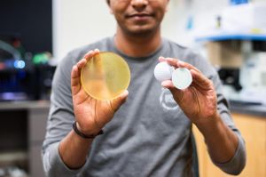 Polymer and prototype golf ball made from soybean oil